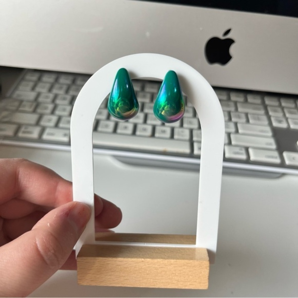 NIP Green Crome and Purple Teardrop Earrings